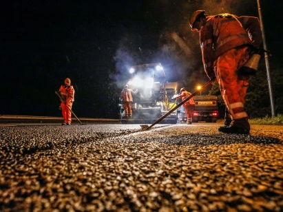 Asfalteren snelweg